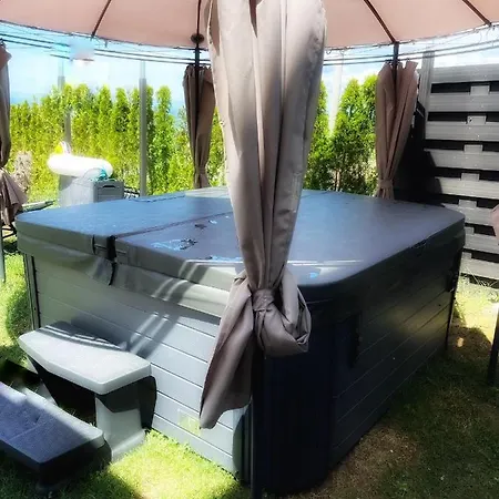 Apartment Malila - Pool, Sauna, Hottub, Terrace, Bbq, Sea View *